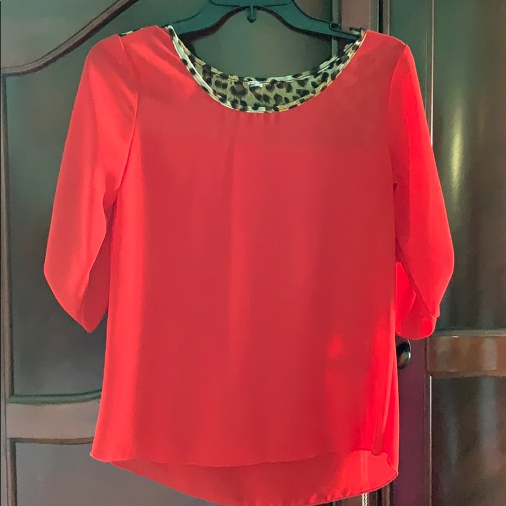 BOUTIQUE STYLE BLOUSE- SIZE: XS